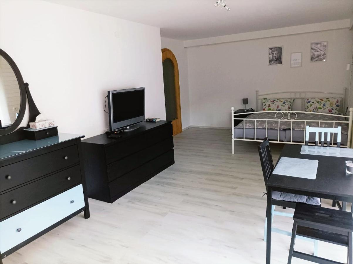 Kleine Ferienwohnung Mit Terrasse Am Waldrand Schonau  Luaran gambar